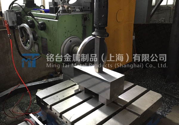 ��˾����